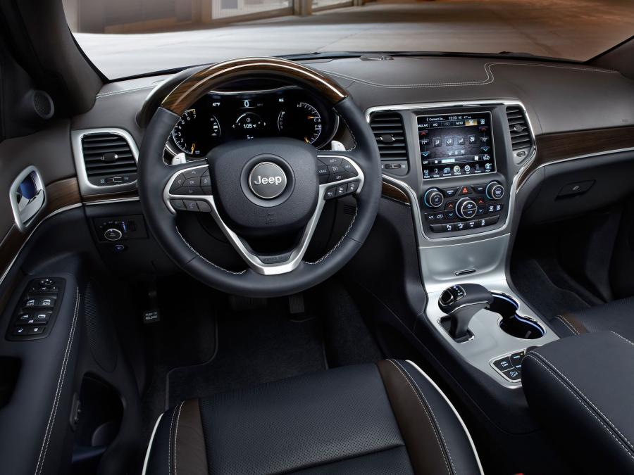  Jeep Grand Cherokee Limited 2013 года  (фото 6 из 16)